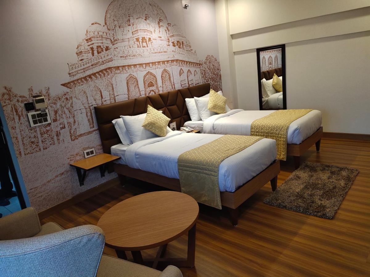 Delhieez - A Boutique Hotel New Delhi Exteriör bild
