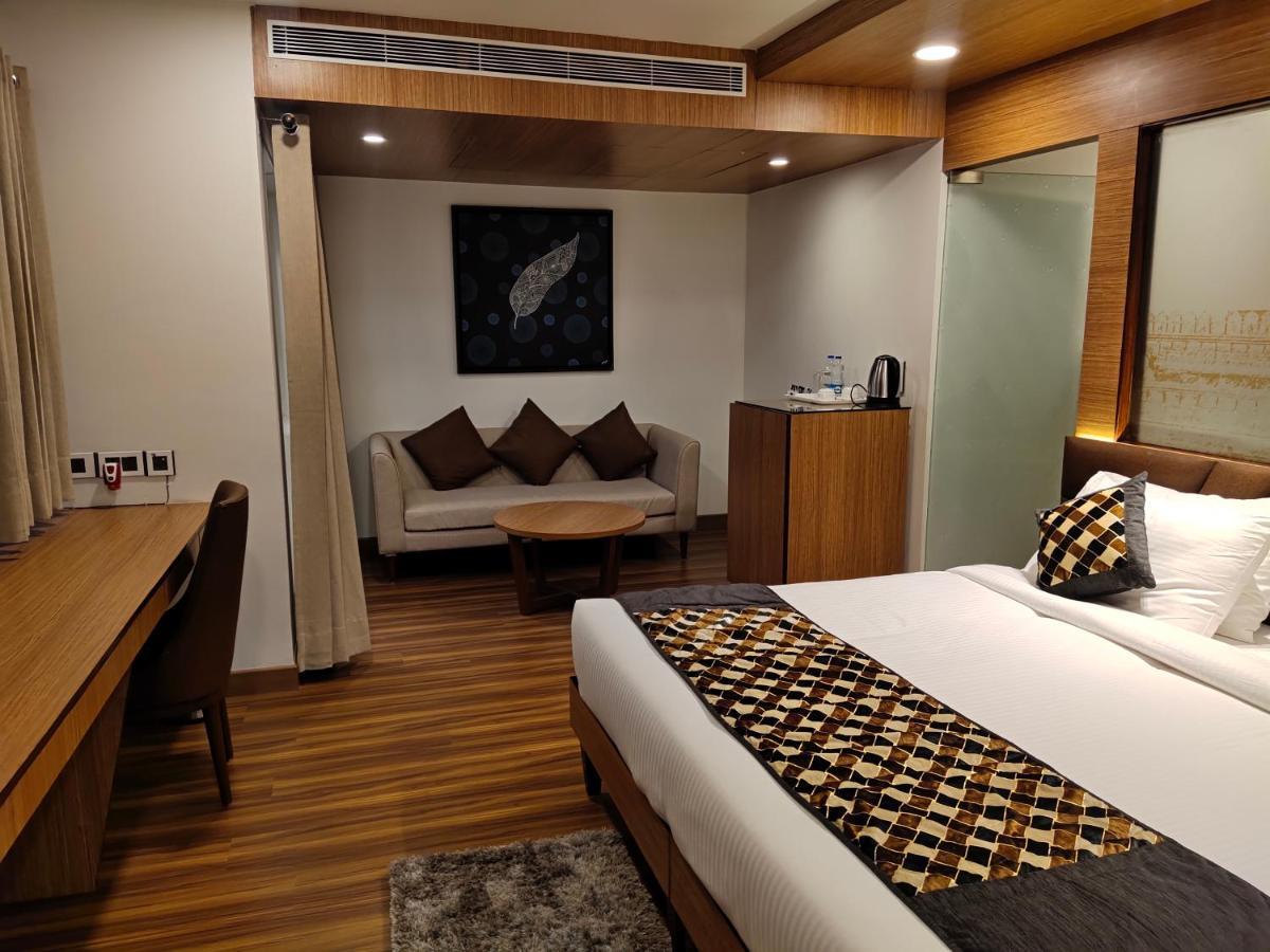 Delhieez - A Boutique Hotel New Delhi Exteriör bild