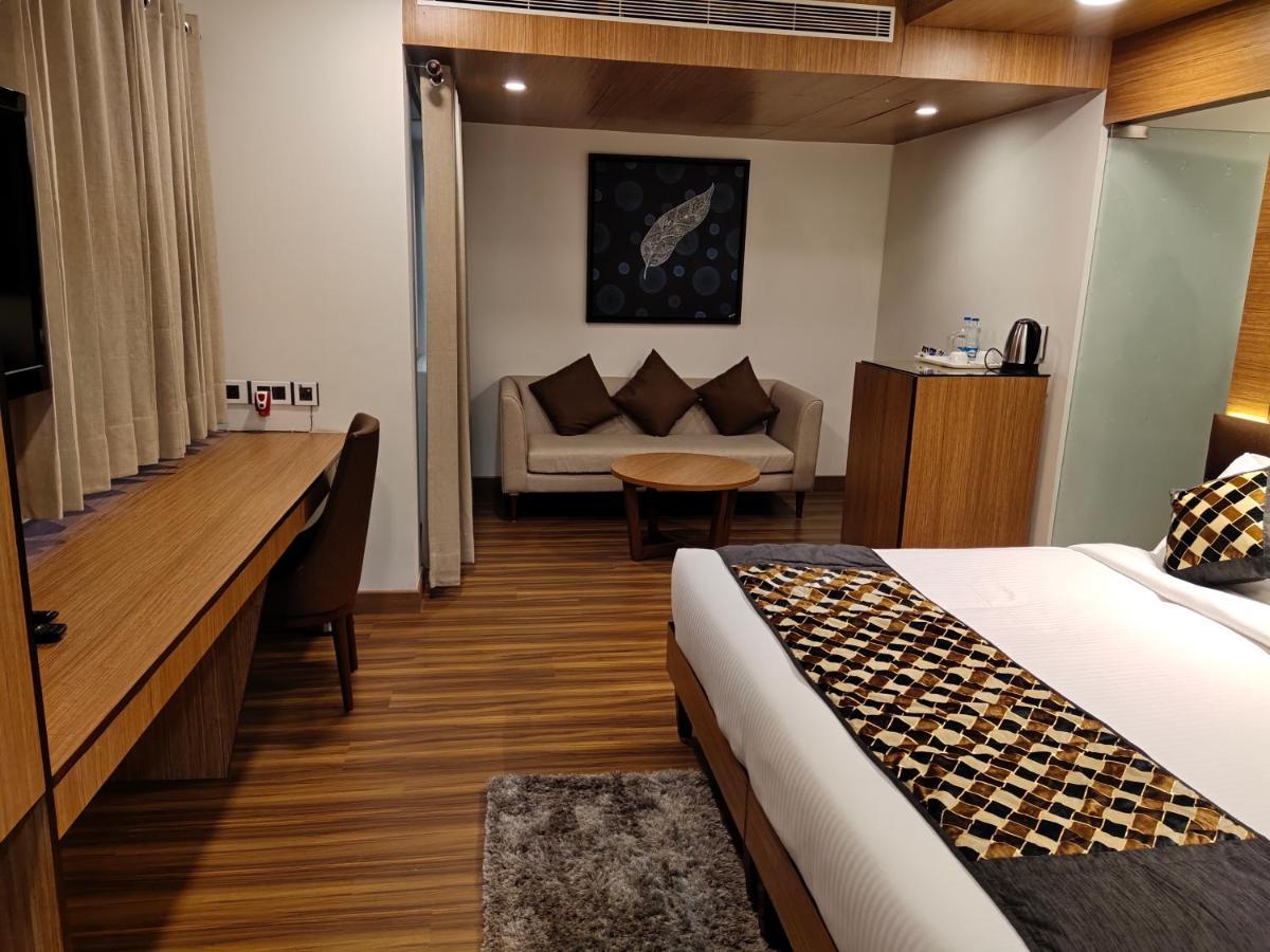 Delhieez - A Boutique Hotel New Delhi Exteriör bild